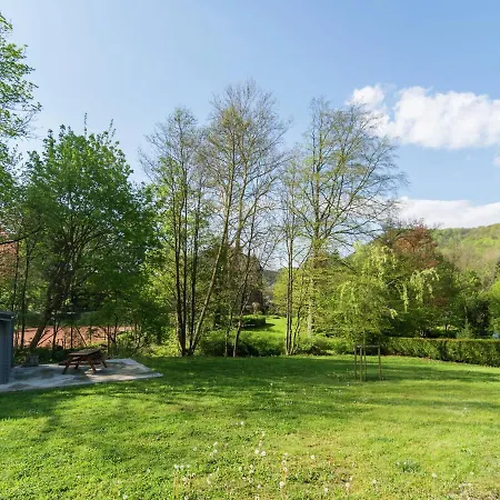 Nyaraló Lovely Holiday In The Green Ardens With Roofed Terrace And Garden Marcourt